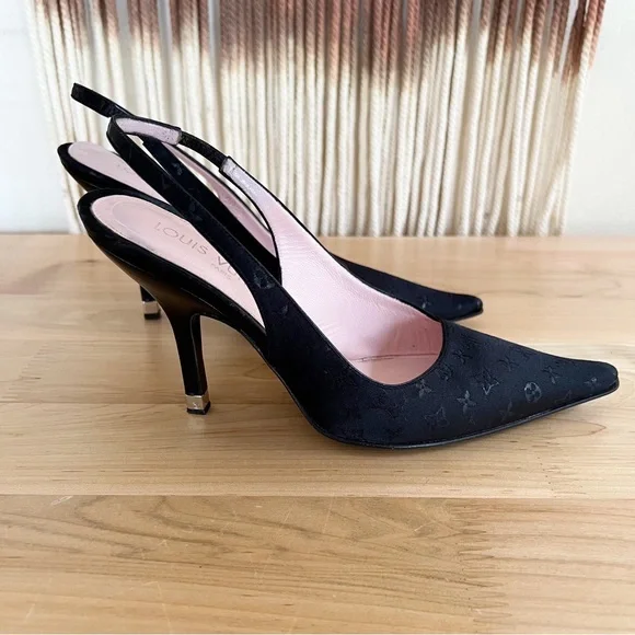 Louis Vuitton Slingback Pumps - Picture 2 of 11